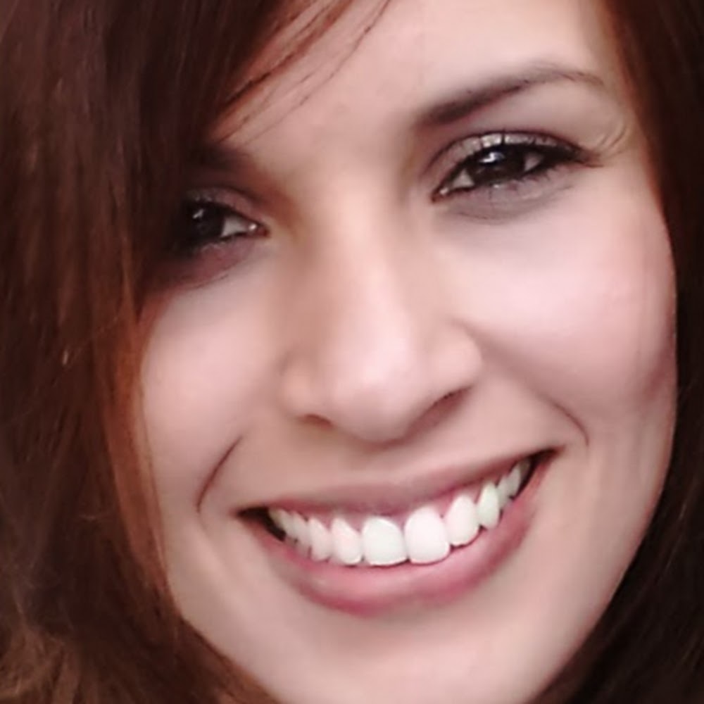 Meet your Posher, Isabella regina